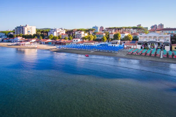 Stabilimento balneare BAGNO ROMA a Follonica
