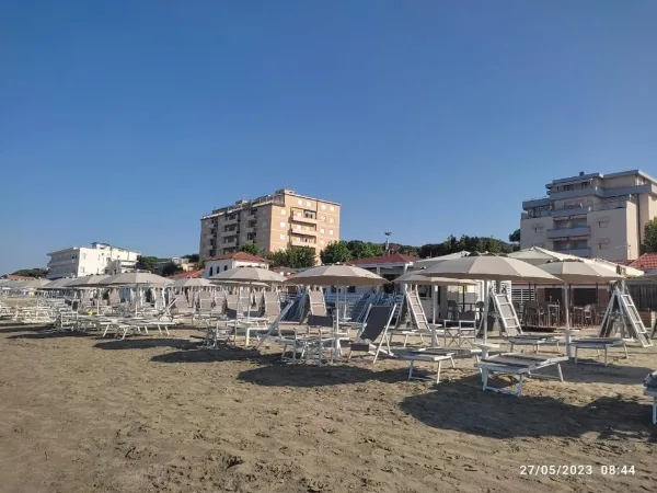 Galleria TANGRAM SPIAGGIA ATTREZZATA - Foto 4